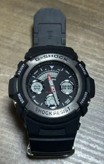 G-SHOCK AWG-M100 손목시계