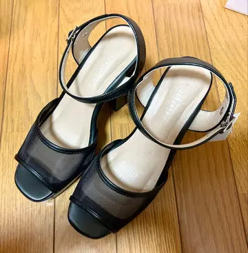 attagirl 통굽 힐 앵클 스트랩 샌들 블랙