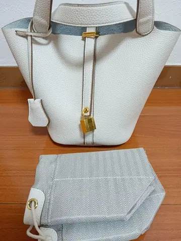 천연 가죽 큐브 백
