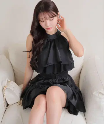 LIPSERVICE 볼륨 티어드 아메스리 튜닉 블랙