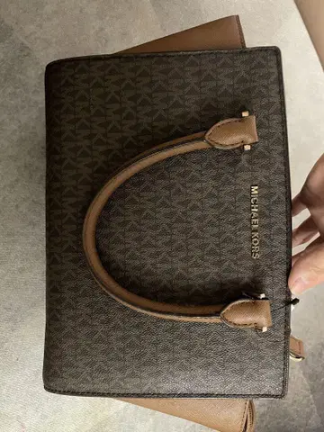 MICHAEL KORS 브라운 토트백