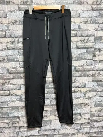 Patagonia R1 데일리 하의 INBK 컬러