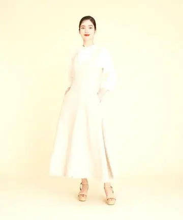 Sybilla(시빌라) 슬리브리스 린넨 원피스