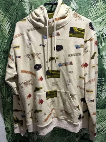 세상의 요코사와 후드티