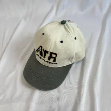 Vintage Reebok CAP