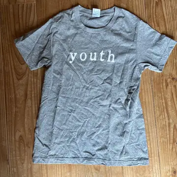 구멍 있는 bloodthirsty butchers youth 셔츠