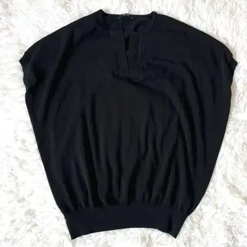 저널 스탠다드 카프탄 돌먼 슬리브 니트 가슴 너비 넉넉한 블랙