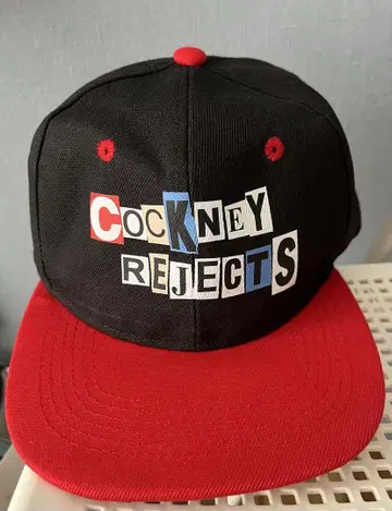 COCKNEY REJECTS 스냅백 캡 oi punk