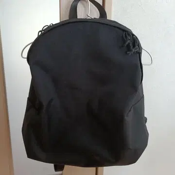 유나이티드 애로우즈 선즈 블랙 백팩