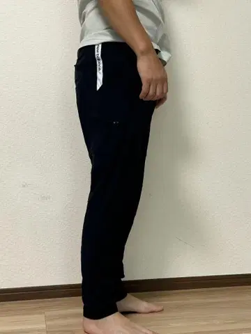 발수 가공 네이비 골프 팬츠