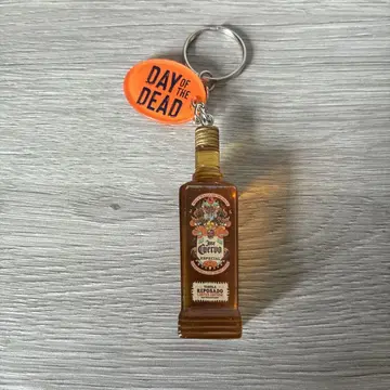 테킬라 보틀 키링 DAY OF THE DEAD