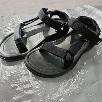 Teva 스포츠 샌들 블랙