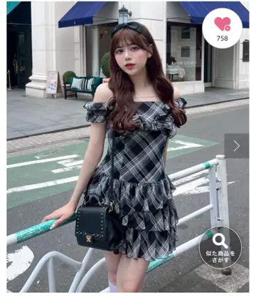 오프숄더 프릴 체크 미니 원피스