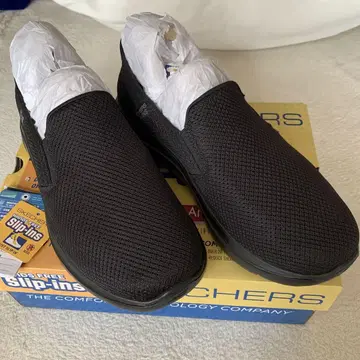 SKECHERS Slip-Ins 블랙 스니커즈