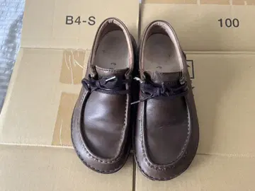 BIRKENSTOCK 브라운 가죽 신발 40