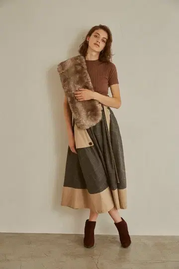 ECLIN 에클린 체크 트렌치풍 롱 스커트 리본 벨트