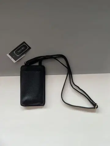 블랙 스마트폰 숄더백