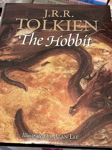 새상품급 [The Hobbit] 삽화 포함 하드 커버