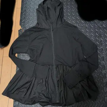 안피로 래쉬가드 페플럼 후디 블랙