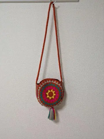 CHILA BAGS 와유 백