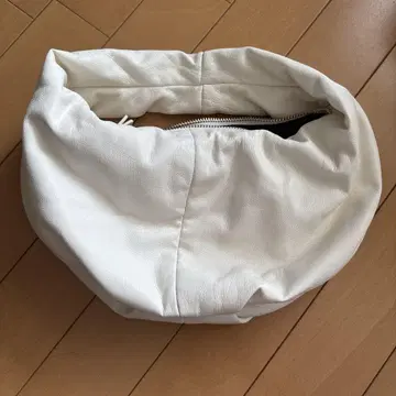 ZARA 오벌 버킷 백 미니