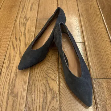 다크 그레이 스웨이드 스틸레토 힐 펌프스