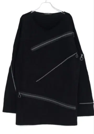 CIVARIZE ZIP 니트