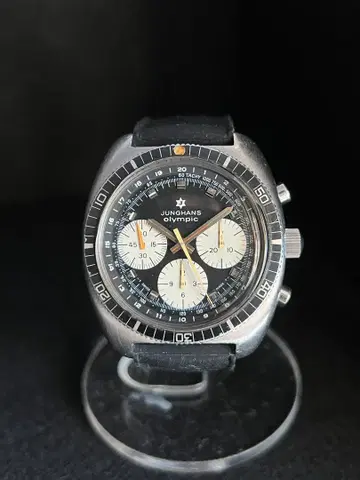 JUNGHANS 크로노그래프 Ref.688.12 빈티지