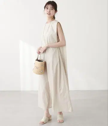 natural couture 골격 스트레이트 원피스