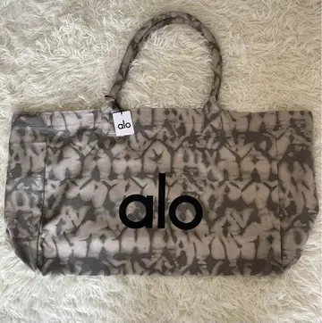 alo Yoga 토트백