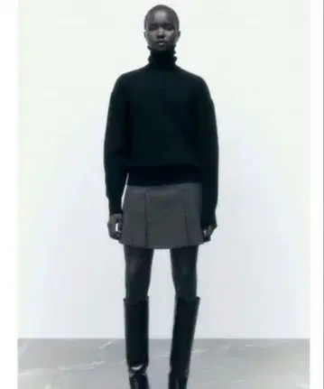 미사용 새상품 zara 박스 플리츠 스커트 체크 그레이 M 사이즈