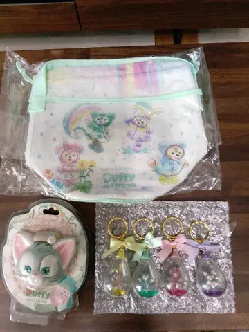 Duffy and Friends 아크릴 키링 4개 세트