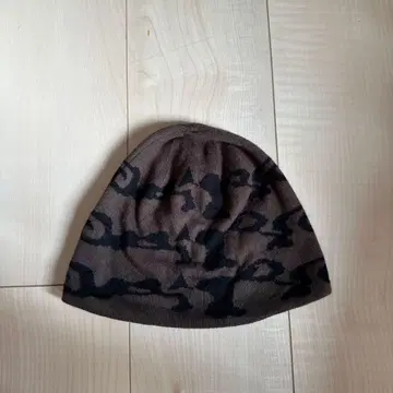 ROA 브라운 블랙 카모플라쥬 니트 모자