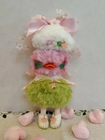 아트 인형 옷 갈아입히기 인형 핑크 오리