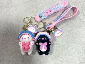 화이트 고양이 검은 고양이 키링 2점