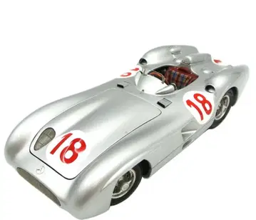 CMC 1/18 메르세데스 벤츠 W196r 1954/55 CMC