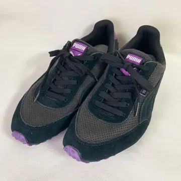 [ 미사용 ] PUMA 스니커즈 25cm 블랙 x 퍼플 워킹