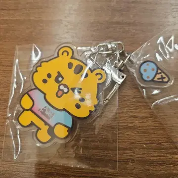 LESSERAFIM 르세라핌 채원 아크릴 키링