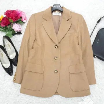 G7123*컨디션 최상 온워드 카시야마 골드 버튼 테일러드 자켓 베이지