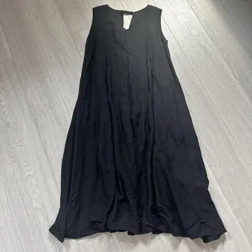 블랙 슬리브리스 롱 원피스 린넨