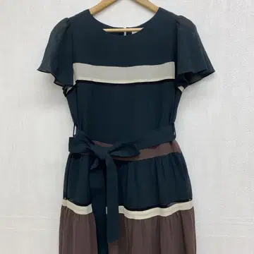 m4899 로즈 티아라 코튼 쉬폰 배색 원피스
