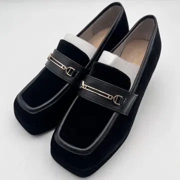 미사용 오리엔탈 트래픽 로퍼 벨로아 힐 23cm 블랙