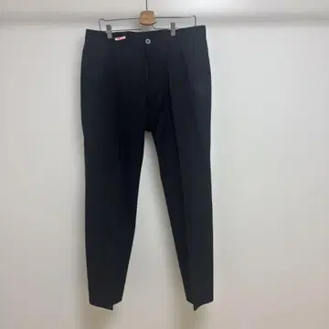 블랙 슬랙스