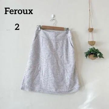 페루 Feroux 온워드 플레어 스커트 무릎 기장