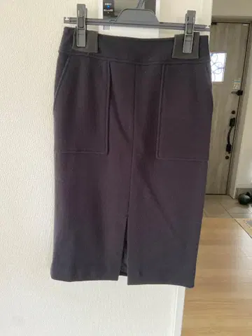 SLOBE IENA 블랙 타이트 스커트 슬릿