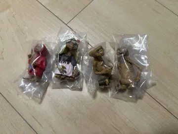 E.T. 가챠가챠 피규어 세트 4체
