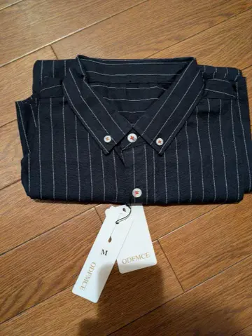 ODFMCE 스트라이프 셔츠 M 사이즈