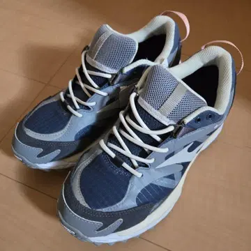 미즈노 캐주얼 슈즈 웨이브 무진 TL GTX 23.0cm