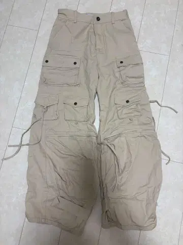LAGUA GEM 베이지 카고 팬츠