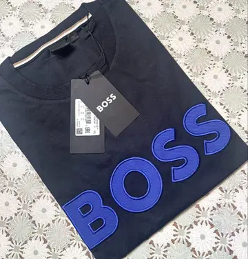 BOSS 네이비 T셔츠 로고 자수 Size XL